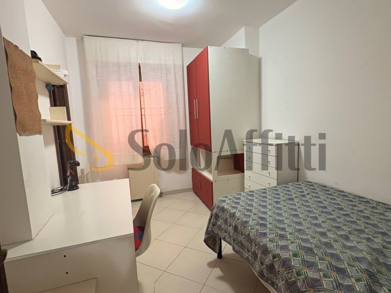 Trilocale in Affitto a Siena, zona Scacciapensieri, 700&euro;, 70 m², arredato