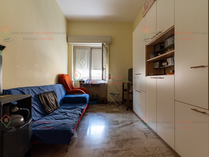 Trilocale in Vendita a Siracusa, zona Adda Gelone Timoleonte, 25'000&euro;, 89 m²