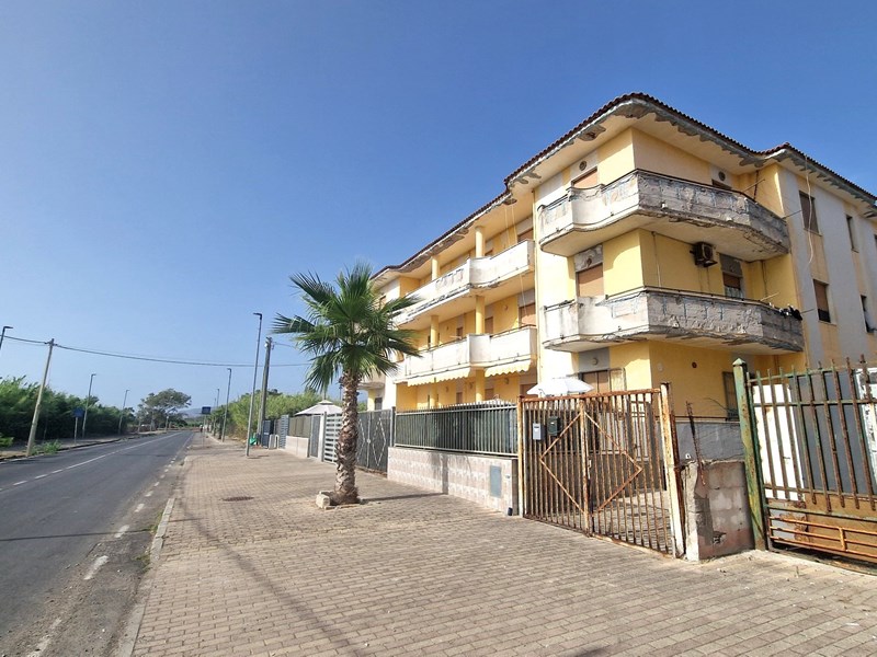 Trilocale in Vendita a Castel Volturno, zona Bagnara, 58'000&euro;, 90 m²