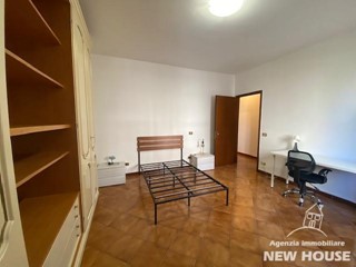 Appartamento in Affitto a Pisa, 380&euro;, 120 m², arredato