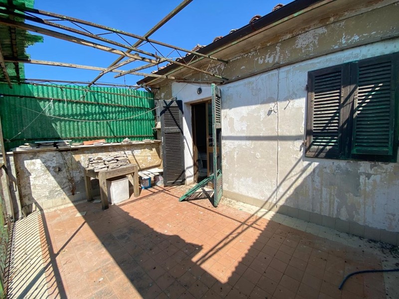Trilocale in Vendita a Ponsacco, 36'000&euro;, 46 m²