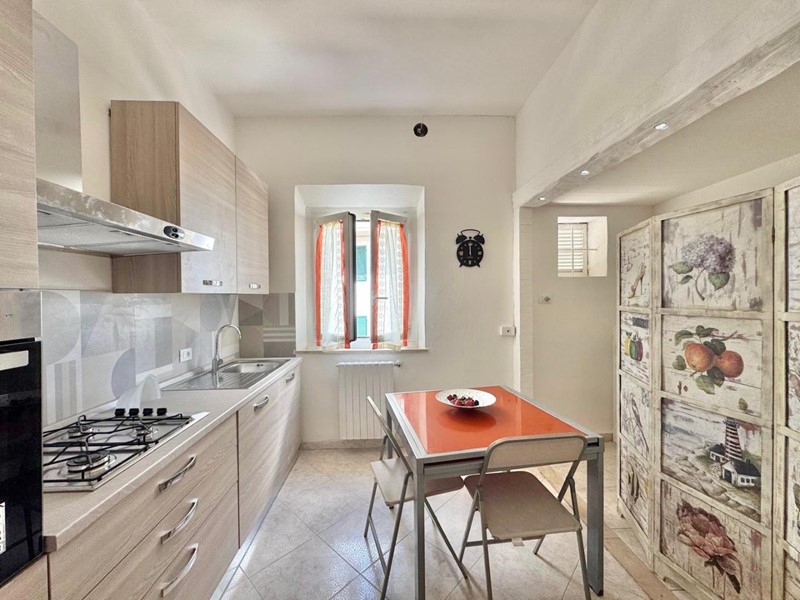 Appartamento in Affitto a Ponsacco, 680&euro;, 86 m², arredato