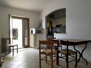 Bilocale in Vendita a Cascina, zona Musigliano, 130'000&euro;, 50 m², con Box