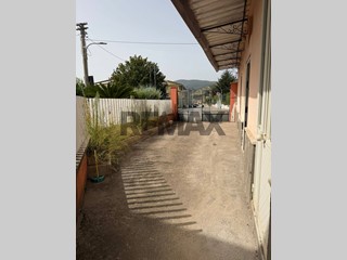 Trilocale in Vendita a Carinola, 85'000&euro;, 143 m²