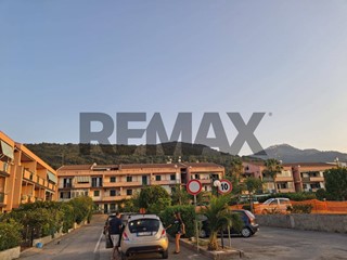 Trilocale in Vendita a Pollina, 130'000&euro;, 113 m²