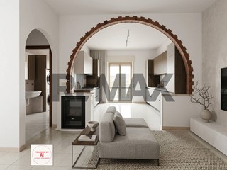 Quadrilocale in Vendita a Giardini Naxos, 98'000&euro;, 90 m²