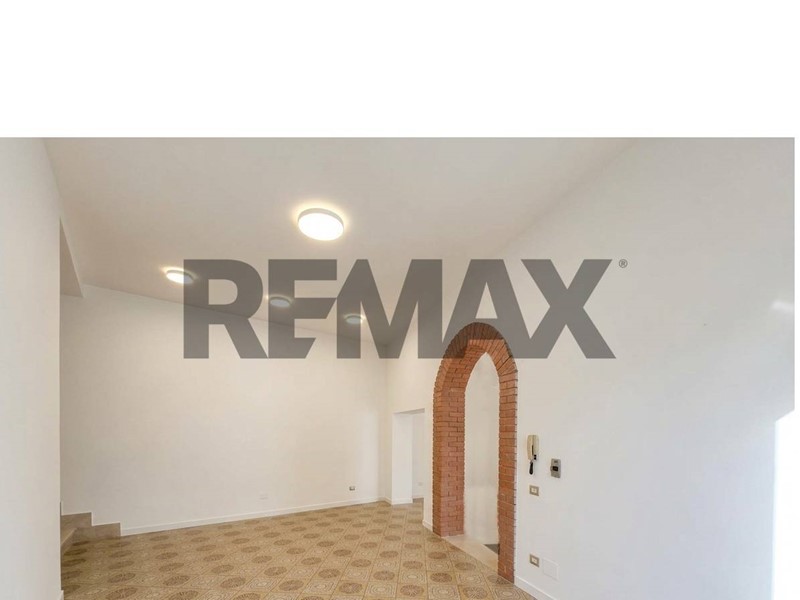 Appartamento in Vendita a Serramanna, 120'000&euro;, 180 m²