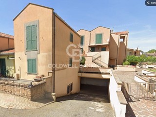 Appartamento in Vendita a Sutri, 125'000&euro;, 128 m²