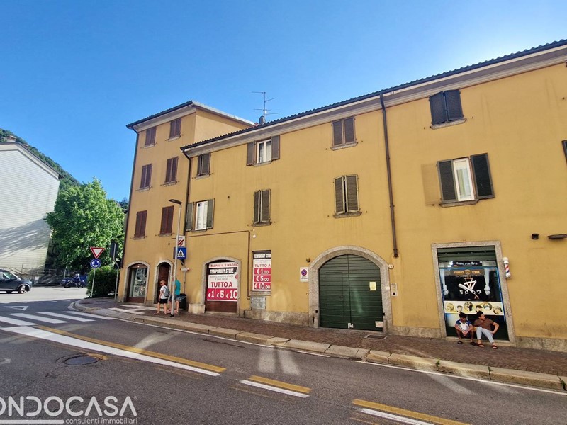 Bilocale in Vendita a Como, 140'000&euro;, 78 m²