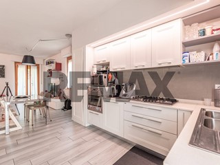 Appartamento in Vendita a Castelplanio, 115'000&euro;, 112 m²