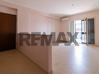 Quadrilocale in Vendita a Belpasso, 158'000&euro;, 115 m²