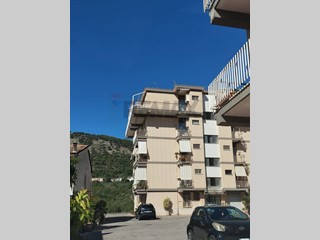 Quadrilocale in Vendita a Castelforte, 86'000&euro;, 110 m²