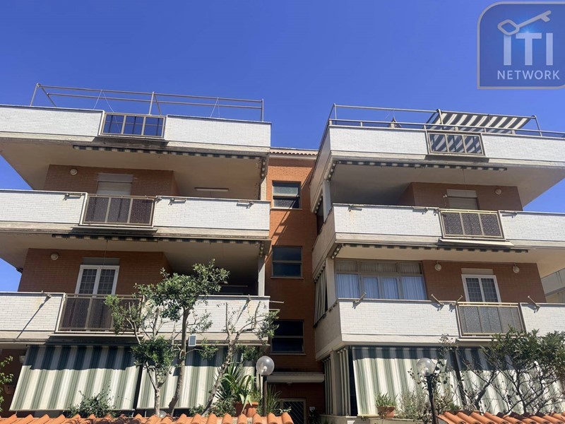 Trilocale in Vendita a Ardea, 145'000&euro;, 90 m²