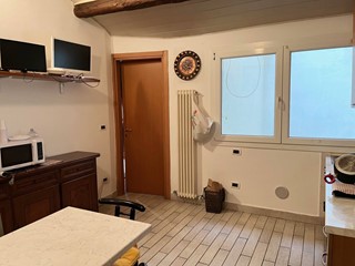 Trilocale in Affitto a Ferrara, 700&euro;, 75 m²