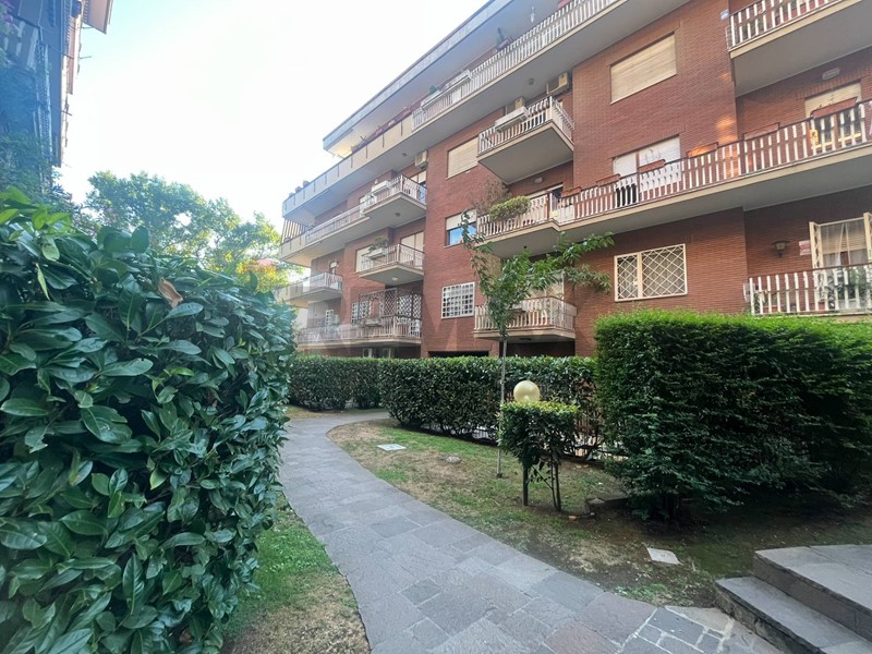 Bilocale in Affitto a Roma, 1'050&euro;, 80 m²