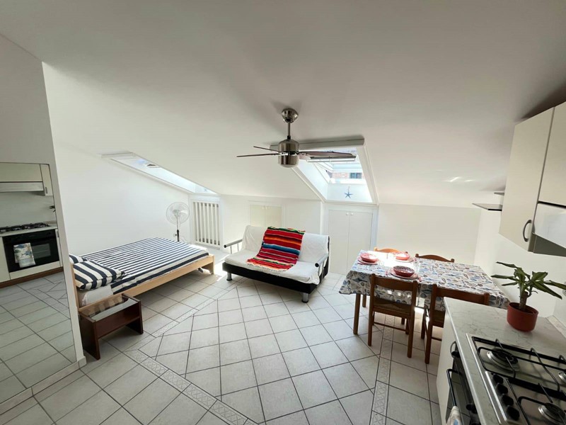 Attico in Affitto a Pedaso, 380&euro;, 40 m²