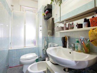 Trilocale in Vendita a Milano, 250'000&euro;, 82 m²