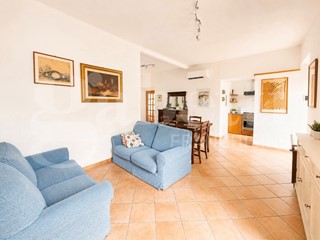Appartamento in Vendita a Campo nell'Elba, 240'000&euro;, 87 m²