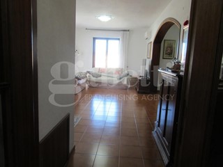 Appartamento in Vendita a Roccastrada, 205'000&euro;, 110 m², con Box