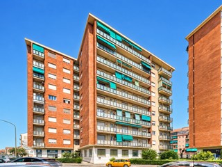Trilocale in Vendita a Torino, 129'000&euro;, 100 m²