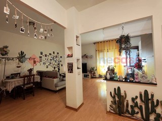 Bilocale in Vendita a Roma, 265'000&euro;, 60 m²