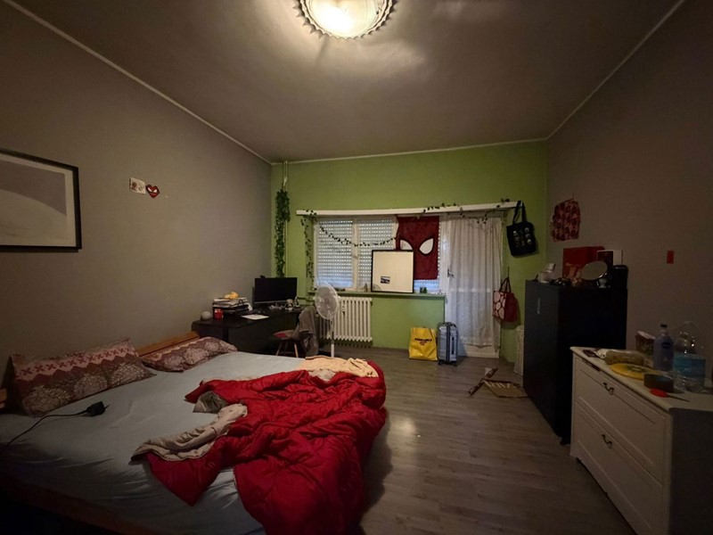 Appartamento in Vendita a Torino, 195'000&euro;, 130 m²