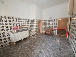 Bilocale in Vendita a Taranto, 79'000&euro;, 85 m²
