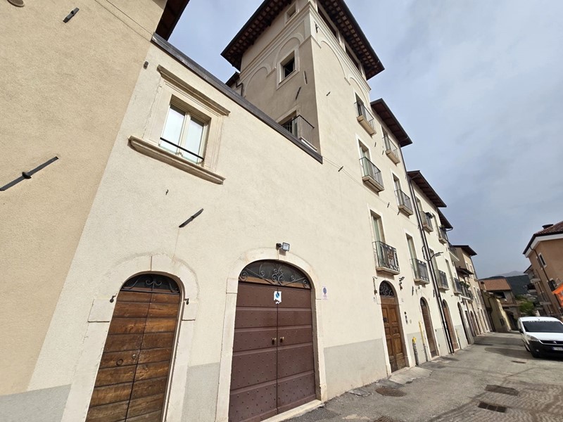 Trilocale in Vendita a L'Aquila, 348'000&euro;, 120 m²