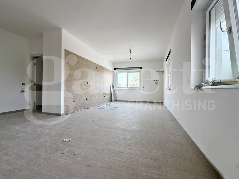 Trilocale in Vendita a Angri, 250'000&euro;, 84 m²