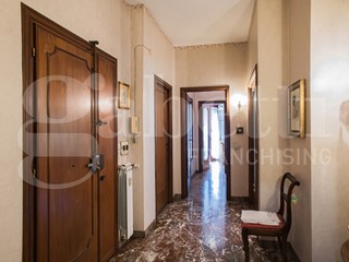 Appartamento in Vendita a Roma, 570'000&euro;, 160 m²