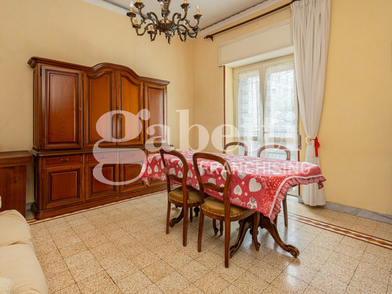 Bilocale in Vendita a Marano di Napoli, 99'000&euro;, 80 m²