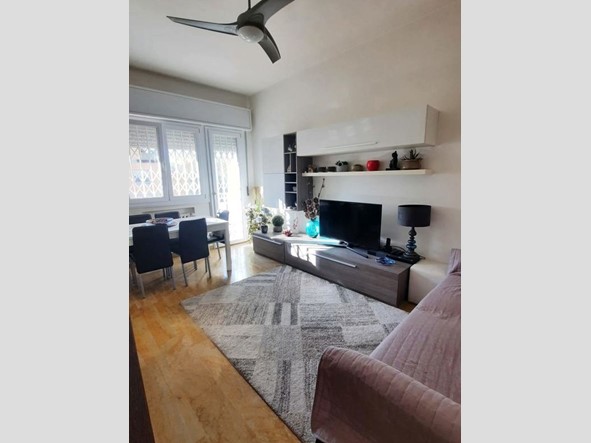 Trilocale in Affitto a Casalecchio di Reno, 1'100&euro;, 82 m², arredato