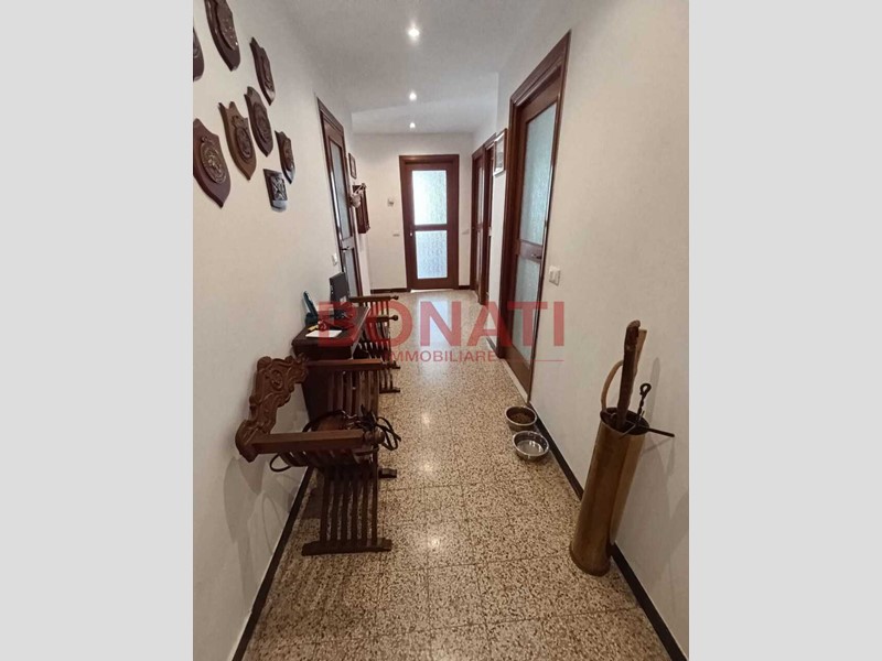 Quadrilocale in Vendita a La Spezia, zona Periferia Nord Ovest, 138'000&euro;, 91 m²