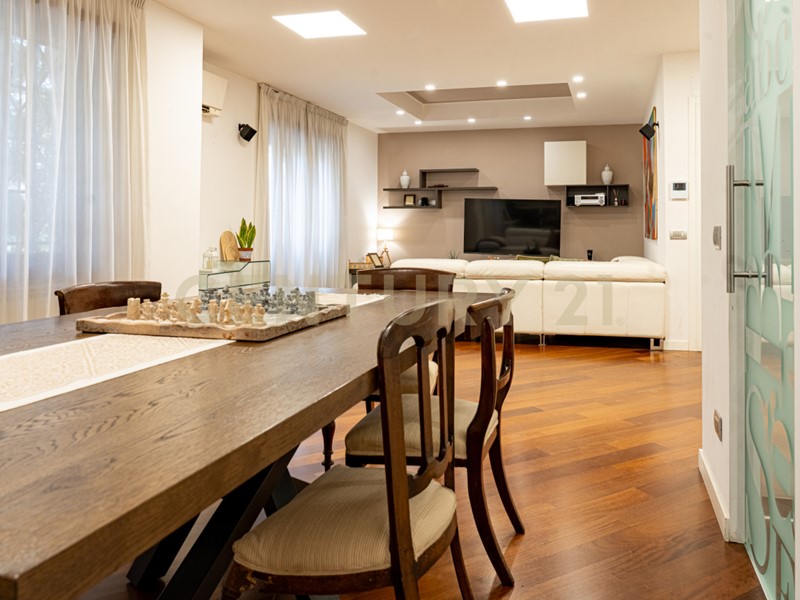 Appartamento in Vendita a Roma, 560'000&euro;, 134 m²