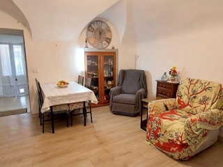 Quadrilocale in Vendita a Prelà, 89'000&euro;, 115 m²