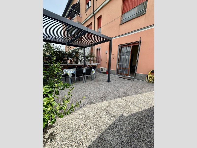 Appartamento in Vendita a Castelnuovo Magra, 52'000&euro;, 80 m², arredato