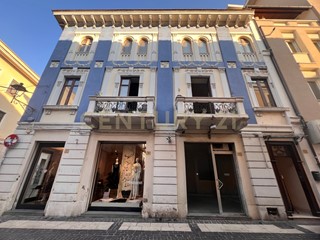 Appartamento in Vendita a Pescara, 400'000&euro;, 125 m², arredato