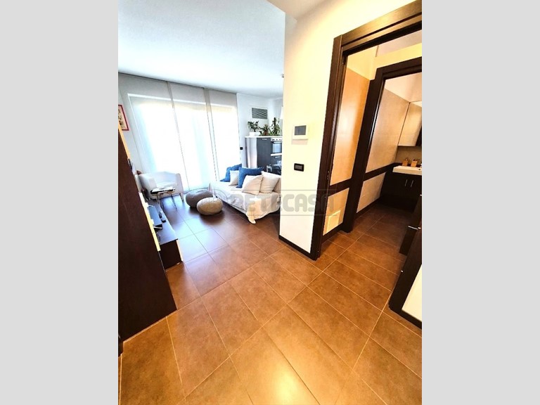 Bilocale in Affitto a Pescara, 750&euro;, 60 m², arredato, con Box