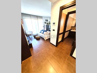 Bilocale in Affitto a Pescara, 750&euro;, 60 m², arredato, con Box