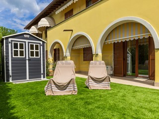 Bilocale in Affitto a Padenghe sul Garda, 1'100&euro;, 51 m²