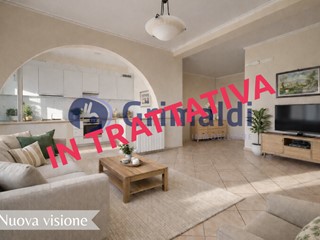 Trilocale in Vendita a Marano di Napoli, 190'000&euro;, 123 m²