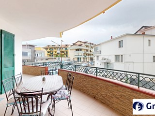 Trilocale in Vendita a Mugnano di Napoli, 220'000&euro;, 102 m², con Box