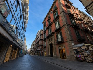Quadrilocale in Affitto a Napoli, 2'400&euro;, 100 m²