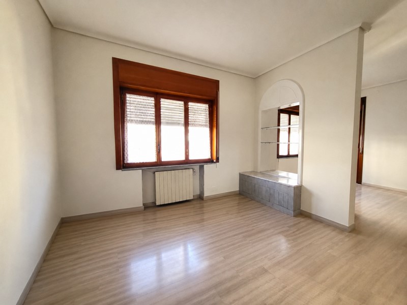 Quadrilocale in Affitto a Napoli, 970&euro;, 85 m²