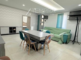 Appartamento in Vendita a Adrano, 89'000&euro;, 90 m²