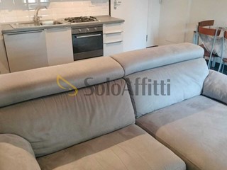 Trilocale in Affitto a Firenze, zona Castello, 1'080&euro;, 55 m²