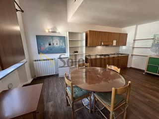 Trilocale in Affitto a Pavia, zona Centro, 600&euro;, 45 m², arredato