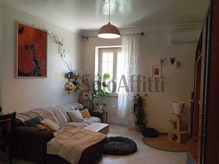 Quadrilocale in Affitto a Roma, zona Finocchio-Torre Gaia-Grotte Celoni-Torre Angela, 950&euro;, 90 m²