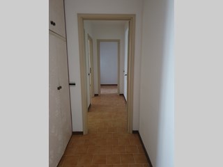 Appartamento in Vendita a Borgosesia, zona Via Giovanni Comoletti, 13/a, 65'000&euro;, 90 m²