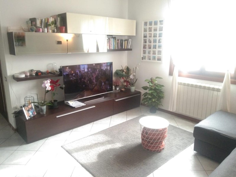 Trilocale in Affitto a Prato, zona Chiesanuova, 700&euro;, 50 m², arredato